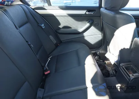 2003 BMW 325Xi from USA, damaged, VIN WBAEU33463PM53817